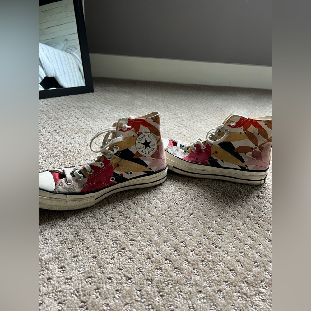 Patterned converse